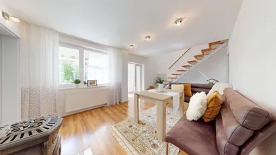 Na predaj 4-izbový dom, 219 m², Bratislava-Rača, Podkarpatská