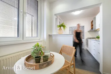 Na predaj 3-izbový byt, 74 m², Bratislava-Ružinov, Banšelova