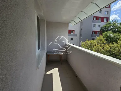 Na prenájom 3-izbový byt, 67 m², Šamorín, Hlavná