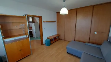 Na predaj 1-izbový byt, 36 m², Levice, P. Jilemníckeho
