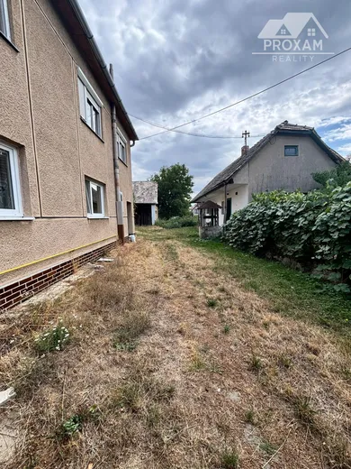 Na predaj 5-izbový dom, 200 m², Tomášovce, Poľná