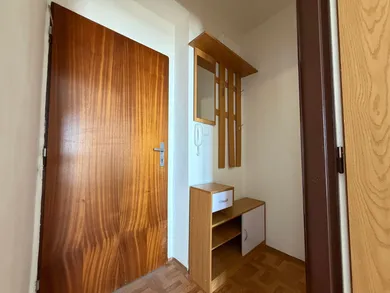 Na prenájom 1-izbový byt, 40 m², Trnava, Na Hlinách