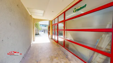 Na prenájom komerčné, 126 m², Trenčín, Vajanského 7