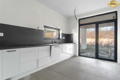 Na predaj dom, 110 m², Šaľa, Jabloňová