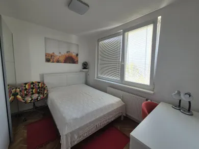 Na predaj 4-izbový byt, 87 m², Nitra, Durcanského