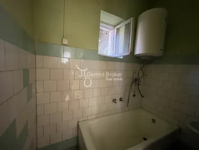 Na predaj 2-izbový dom, 611 m², Hidvégardó