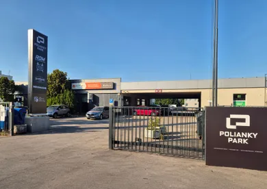 Na prenájom komerčné, 109 m², Bratislava-Dúbravka, Polianky