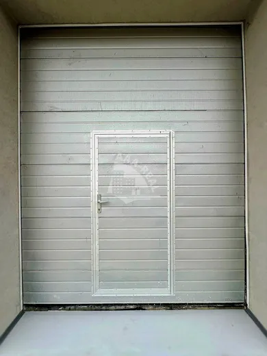 Na prenájom komerčné, 230 m², Banska Bystrica