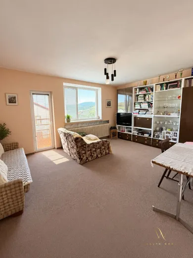 Na predaj 3-izbový byt, 162 m², Závažná Poruba, Okružna