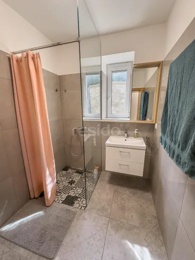 Na prenájom 2-izbový byt, 58 m², Bratislava-Nové Mesto, Podkolibská