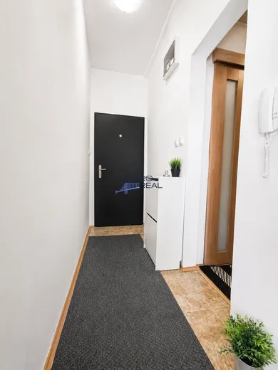 Na predaj 1-izbový byt, 29 m², Bratislava-Nové Mesto