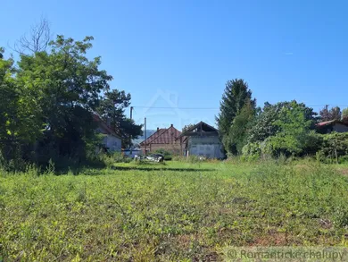 Na predaj pozemok, Kravany nad Dunajom