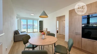 Byty na prenájom 2-izbový, Pezinok · €770