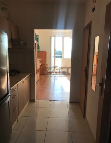 Na prenájom 1-izbový byt, 30 m², Bratislava-Devínska Nová Ves