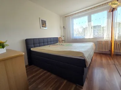 Na prenájom 3-izbový byt, 67 m², Bratislava-Podunajské Biskupice