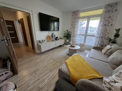 Na predaj 2-izbový byt, 55 m², Spišská Nová Ves, Topoľová