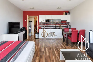 Eladó lakások, 1-szobás, Bratislava-Nové Mesto · €230 000