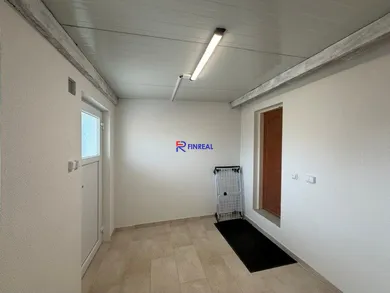 Na predaj dom, 455 m², Kolárovo, Rábska