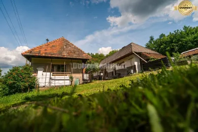 Na predaj komerčné, 85 m², Čekovce