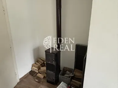 Na predaj dom, 160 m², Bratislava-Karlova Ves, Devínska cesta