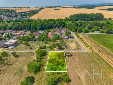 Na predaj pozemok, Bohdanovce nad Trnavou