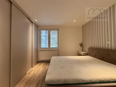 Na predaj 2-izbový byt, 51 m², Lipany, Komenského