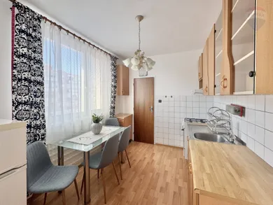 Mieszkania na wynajem, 3-pokojowe, Dunajská Streda · €700