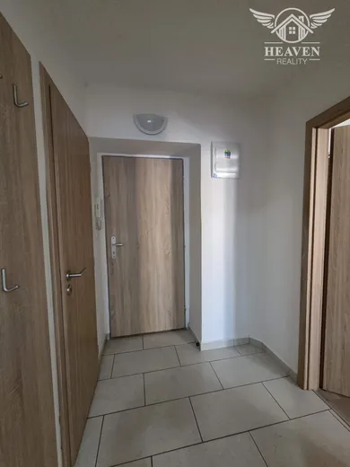 Na prenájom byt v Komárno · €420 · Dokončené