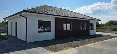 Houses for sale in Lehnice · €188,000