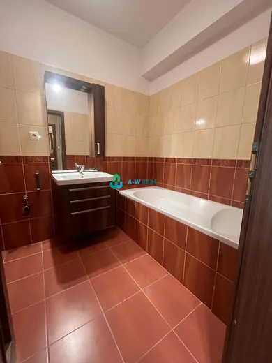 Na predaj 3-izbový byt, 79 m², Dunajská Streda