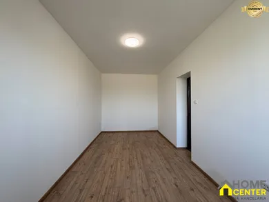 Na predaj 2-izbový dom, 102 m², Zemianska Olča
