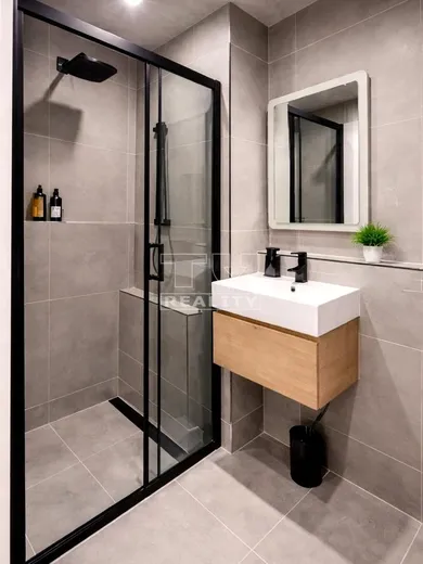 Na predaj 1-izbový byt, 40 m², Kežmarok