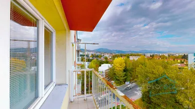 Na predaj 3-izbový byt, 63 m², Banská Bystrica, Družby