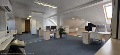 Lokale komercyjne na wynajem, Nitra · €1550