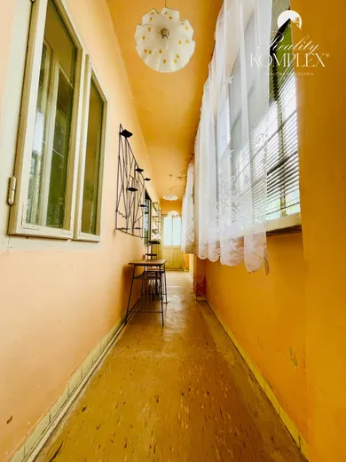 Na predaj 3-izbový dom, 470 m², Sokolce