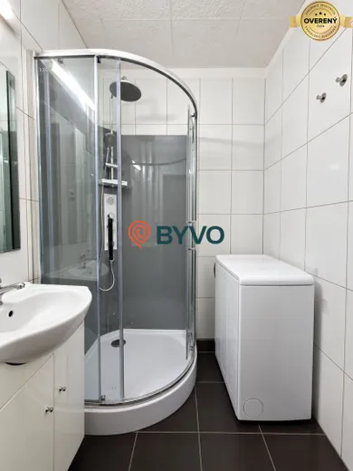 Na prenájom 1-izbový byt, 33 m², Bratislava-Vrakuňa, Ipeľská