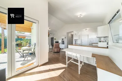 Na predaj 3-izbový dom, 85 m², Zavar
