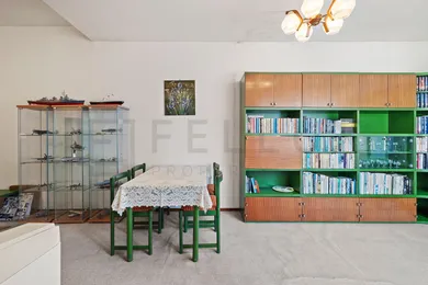 Na predaj 5-izbový dom, 183 m², Bratislava-Rača, Račianska