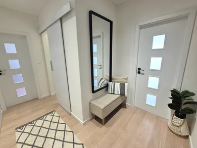 Na predaj 2-izbový byt, 51 m², Bratislava-Ružinov, Muškátová