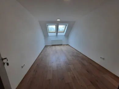 Na prenájom komerčné, 30 m², Martin, M. R. Štefánika