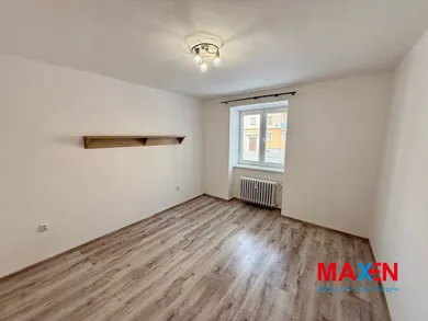 Na predaj 2-izbový byt, 60 m², Košice-Staré Mesto, Zimná