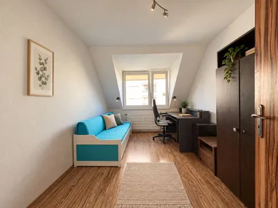 Na predaj 3-izbový byt, 70 m², Banská Bystrica, Starohorská