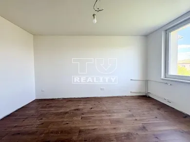 Na predaj 3-izbový byt, 66 m², Poprad