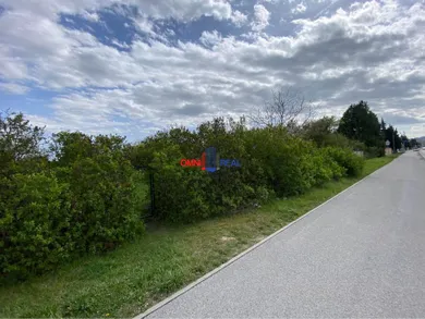 Na predaj pozemok, 400 m², Bratislava-Rača, Račianska
