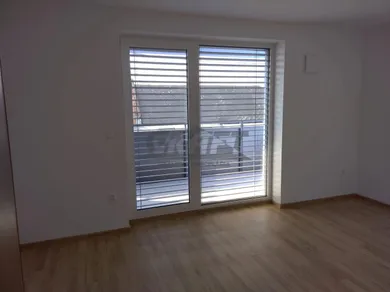 Na prenájom byt v Bratislava-Ružinov · €900 · Novostavba