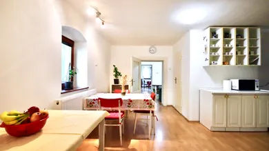 Na predaj 3-izbový dom, 138 m², Veľké Úľany, Školská