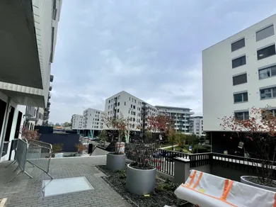 Na prenájom objekt, 52 m², Bratislava-Ružinov, Hraničná