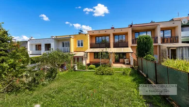 Domy na sprzedaż, 6-pokojowe, Banská Bystrica · €380 000