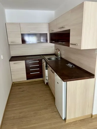 Mieszkania na wynajem, 3-pokojowe, Čadca · €600
