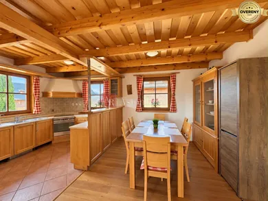 Na predaj 4-izbový rekreačný dom, 190 m², Liptovský Trnovec